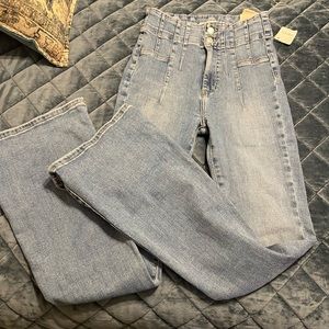 Free People Jayde flare jeans size 27 NWT